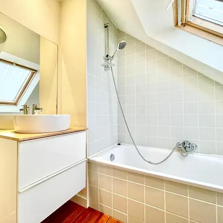 Centre - - Le Vauban - Lumineux - Centre - Proche Boutiques Et Restaurants *