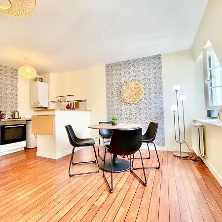Centre - - Le Vauban - Lumineux - Centre - Proche Boutiques Et Restaurants Appartement *