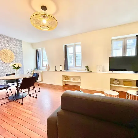 Centre - - Le Vauban - Lumineux - Centre - Proche Boutiques Et Restaurants *