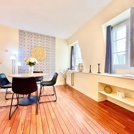 Centre - - Le Vauban - Lumineux - Centre - Proche Boutiques Et Restaurants