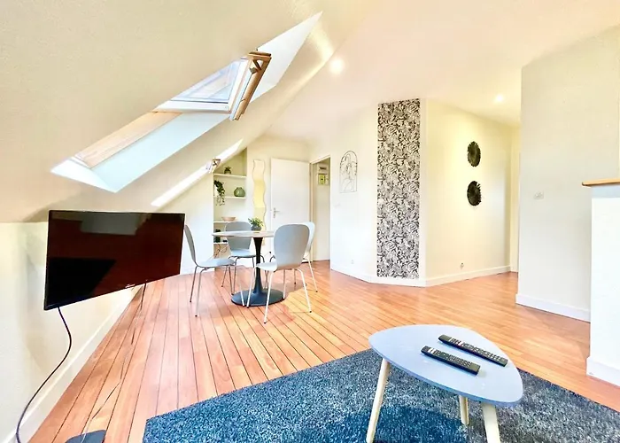 Centre - - Le Vauban - Lumineux - Centre - Proche Boutiques Et Restaurants *