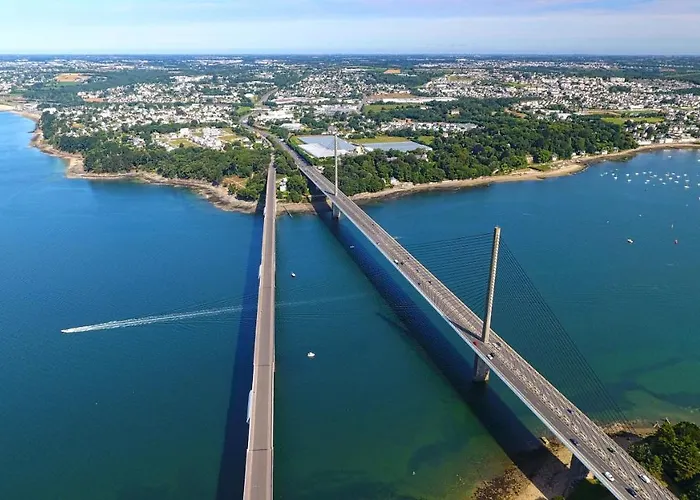 Centre - - Le Vauban - Lumineux - Centre - Proche Boutiques Et Restaurants *